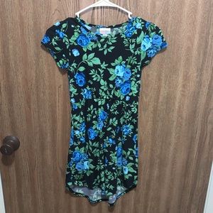 Girls LulaRoe Dress - HAS POCKETS!